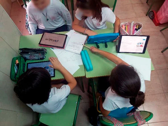 STEAM/STEM: Controvèrsies sociocientífiques: indagació i enfocament integrat