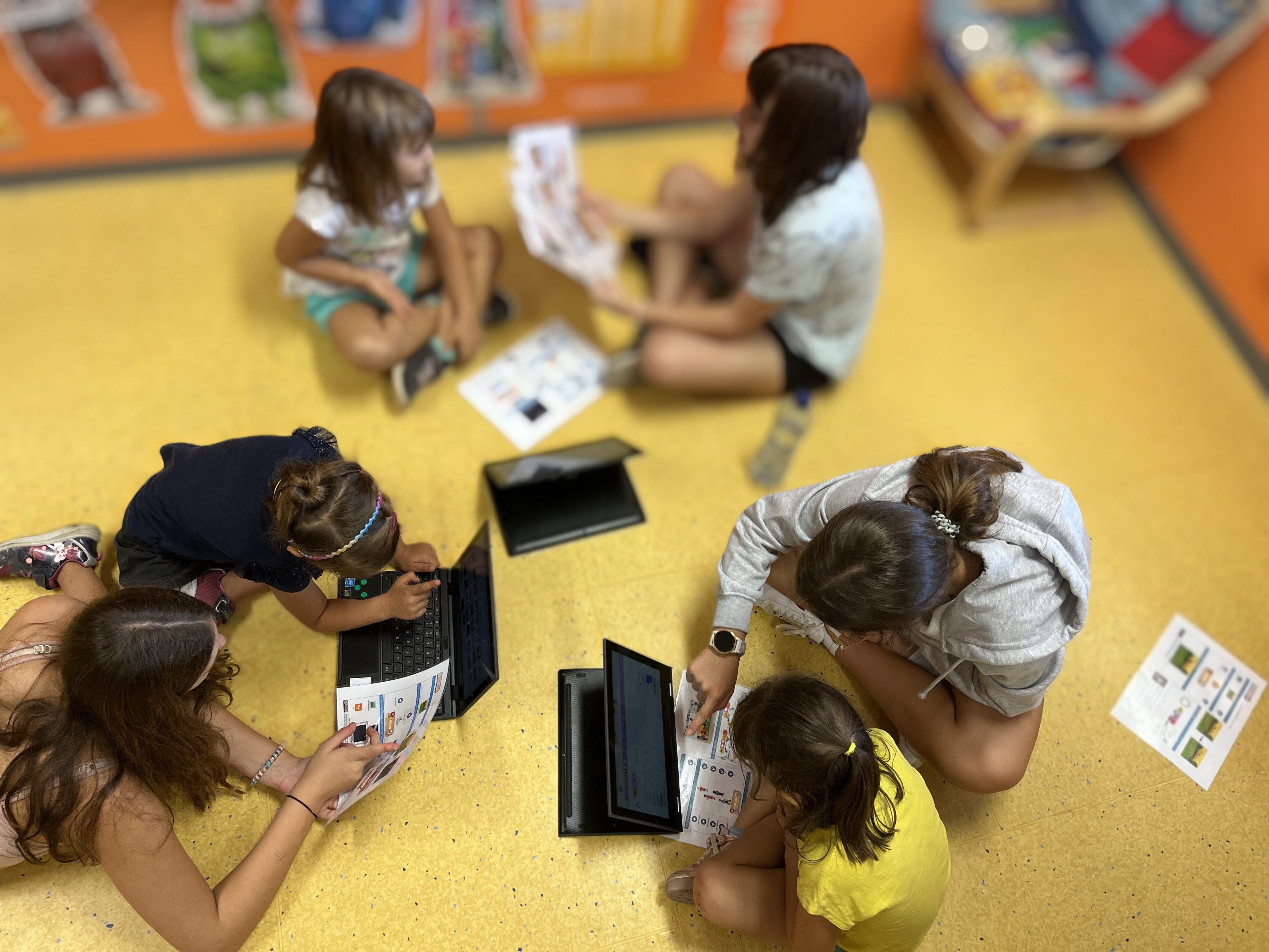 Reimaginar la biblioteca escolar. Proyecto BiblioTech: De espacio físico a centro multimedia de aprendizaje