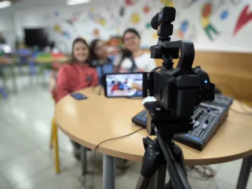 Proyecto BiblioTech: Del espacio físico a un centro multimedia de aprendizaje